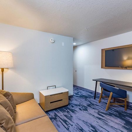 Fairfield Inn And Suites By Marriott Tampa North Temple Terrace Εξωτερικό φωτογραφία