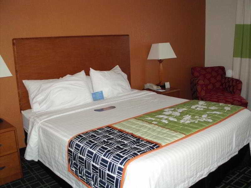 Fairfield Inn And Suites By Marriott Tampa North Temple Terrace Εξωτερικό φωτογραφία